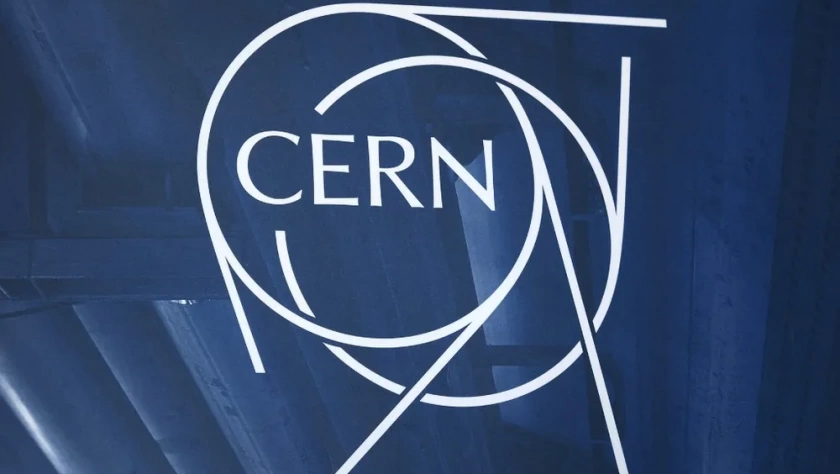 Fabrice Coffrini / AFP Uma placa da Organização Europeia para a Pesquisa Nuclear (CERN) é retratada em 9 de maio de 2017 em Meyrin, perto de Genebra.