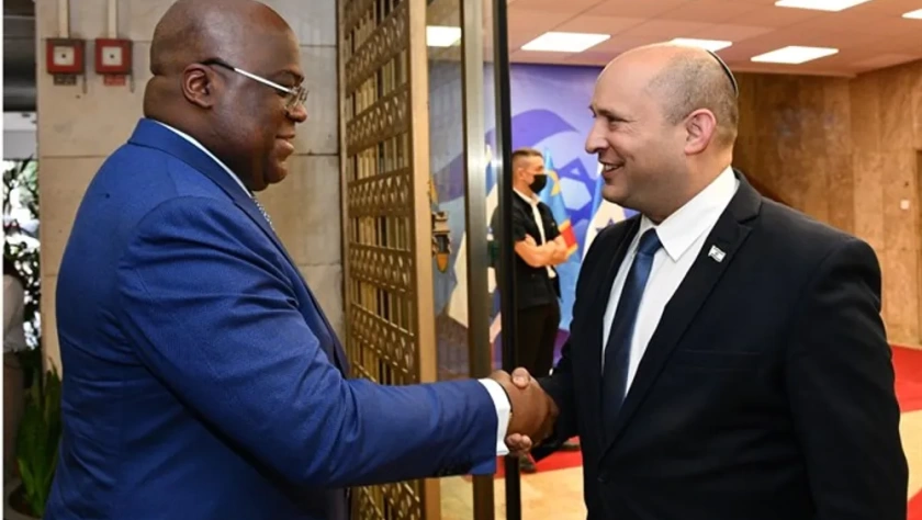 Haim Zach / O primeiro ministro do GPO , Naftali Bennett, encontra-se com o presidente da República Democrática do Congo, Felix Tshisekedi, em Jerusalém, em 28 de outubro de 2021.