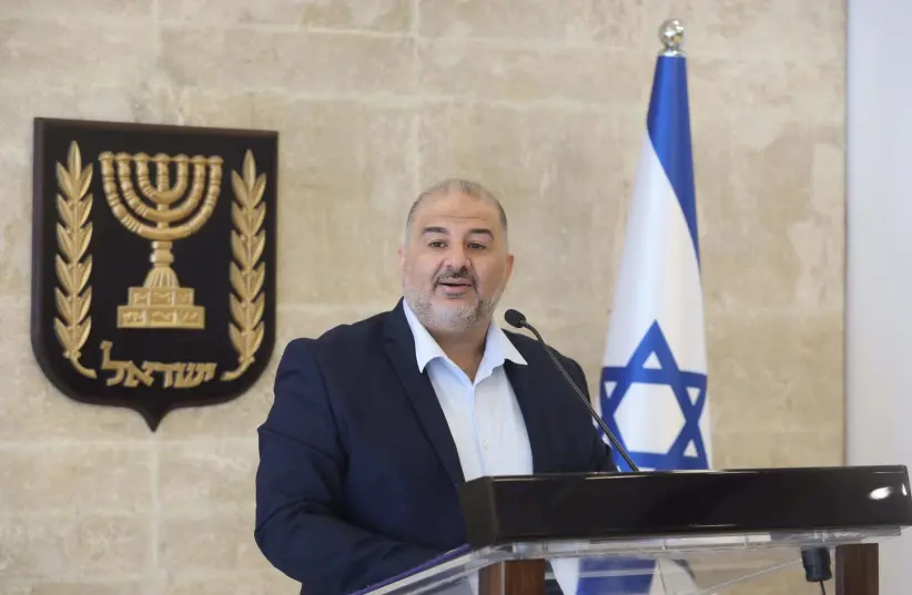 Mansour Abbas, líder do partido Ra'am. (crédito da foto: MARC ISRAEL SELLEM / THE JERUSALEM POST)