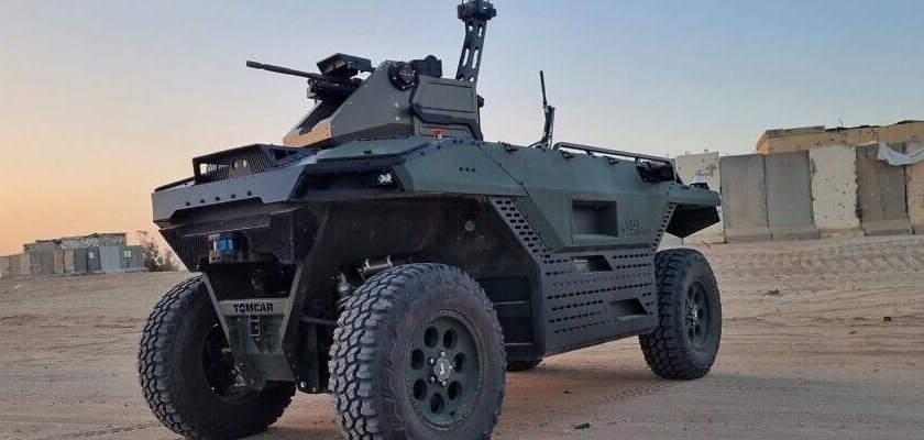 O REX MK II, armado com sistemas de armas controlados remotamente. (IAI)