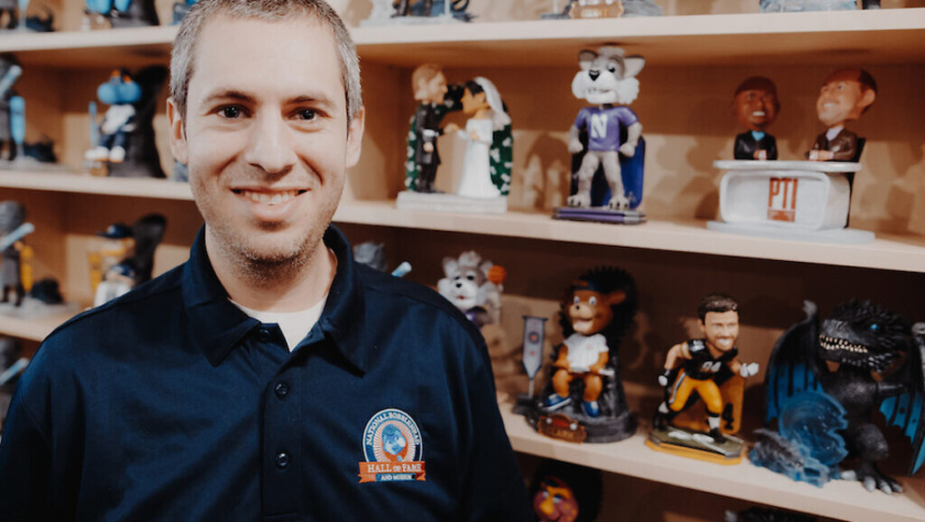 Phil Sklar, co-fundador e CEO do National Bobblehead Hall of Fame and Museum em Milwaukee. (Cortesia do Museu Bobblehead)