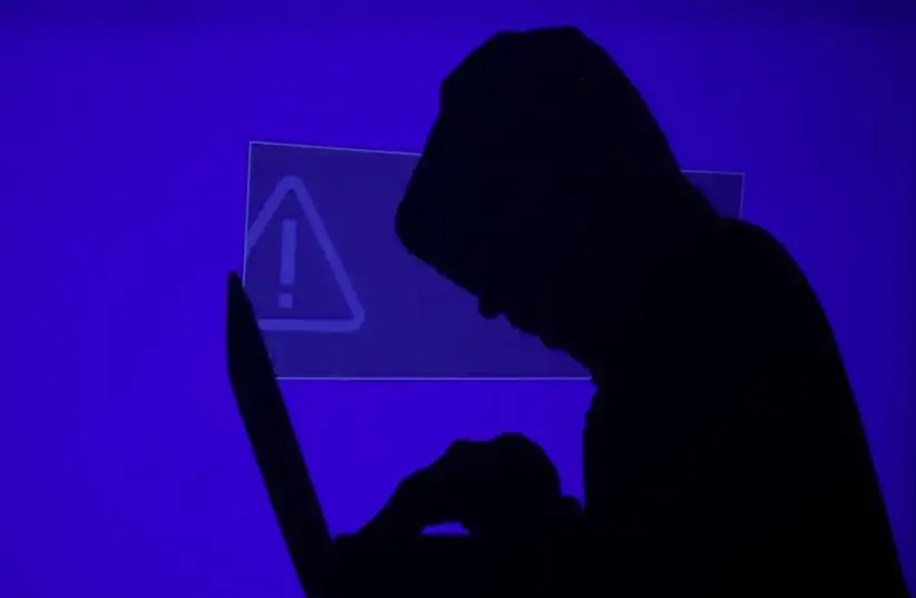 Um hacker está sendo retratado nesta foto ilustrativa (crédito da foto: cortesia)